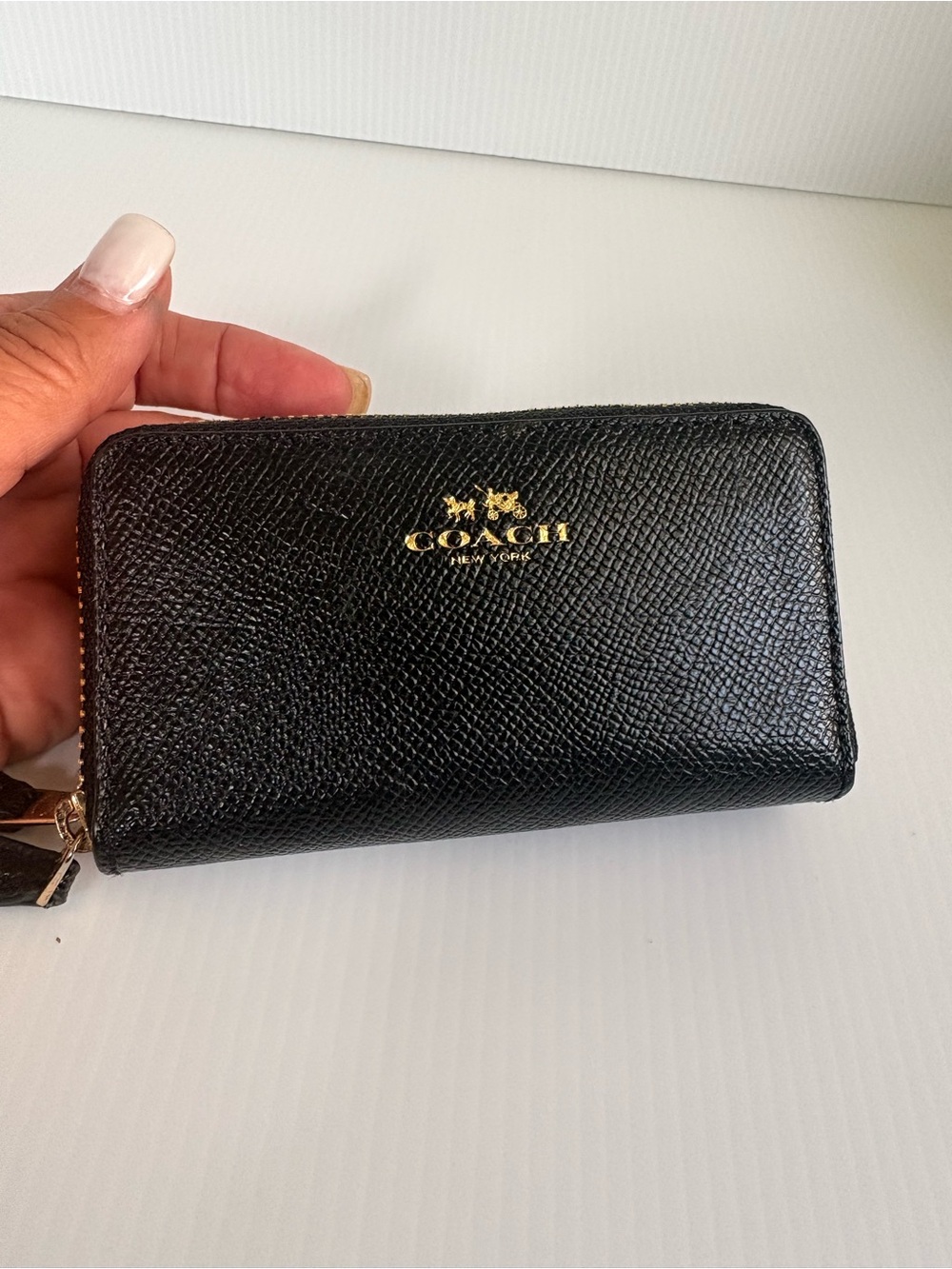 Coach Black Leather Double Zip Card Case Wallet EUC